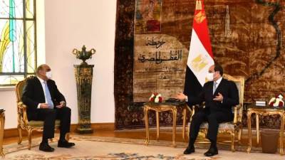 السيسى يبحث مع رئيس وزراء الأردن التنسيق علي كافة المستويات