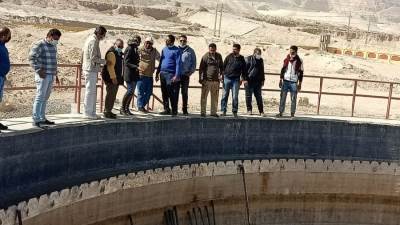 نائب رئيس جهاز "خليج السويس": لجنة لمتابعة الصرف الصناعي وتحقيق أقصى استفادة من المياه المعالجة