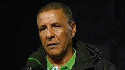 أهم تصريحات مدرب مولوديه الجزائر عن الزمالك