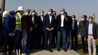 رئيس الوزراء : مشروعات تطوير العشوائيات تلقى اهتماما كبيرا من الرئيس ‏السيسى