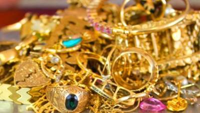 أسعار الذهب اليوم الأثنين 15 / 2 / 2021