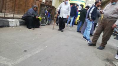 انتشال جثة رجل من عقار روض الفرج المنهار ونقلها للمشرحة