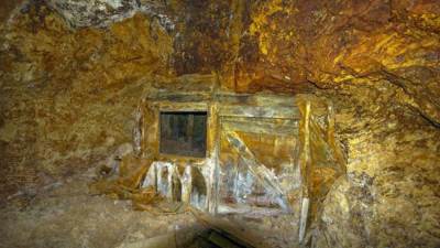 مصرع شخصين وفقدان 4 آخرين فى حريق بمنجم ذهب شرقى الصين