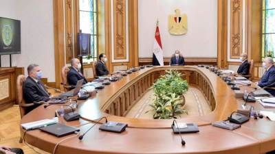الرئيس يوجه باستعادة المكانة العالمية للقطن المصري