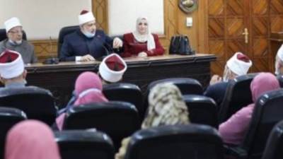 وحدة لم الشمل بالأزهر تكثف جهودها فى دعم الاستقرار الأسرى ومواجهة الطلاق