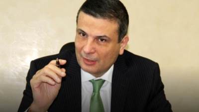 فاروق: قرار المركزي بإلزام البنوك بزيادة تمويل الشركات الصغيرة و المتوسطة داعم للاقتصاد المصرى 