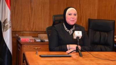 وزارة التجارة والصناعة تبدأ الخطوات التنفيذية لدعم مشاركة القطاعات الصناعية في توفير احتياجات ومستلزمات المبادرة