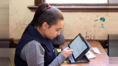 طلاب بأولى ثانوى يشكون من تعطل السيستم.. ومصادر: سوف يتاح لهم الاختبار لاحقا