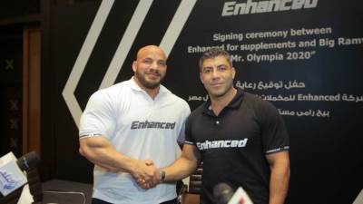 إنهانسد لابس للمكملات الغذائية توقع عقد رعاية مع بطل أولمبيا 2020 بيج رامي والأسطورة دينيس جيمس
