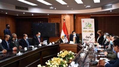 وزير الشباب والرياضة يعلن عن تفاصيل الدفعة الثانية من المرحلة الثالثة لمبادرة " دراجتك صحتك ".