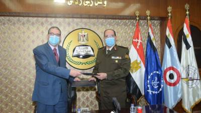 القوات المسلحة توقع مذكرة تفاهم مع كلية الطب بجامعة بدر 