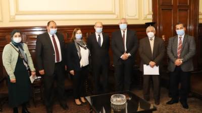 وزير الزراعة يبحث مع سفير المجر أفاق التعاون بين البلدين 