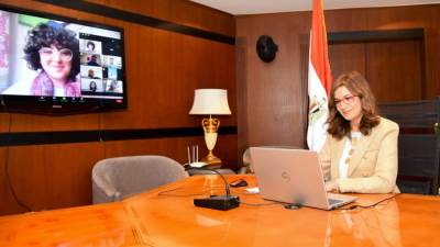 وزيرة الهجرة: شباب الدارسين بالخارج صوتنا لنقل إنجازات الوطن