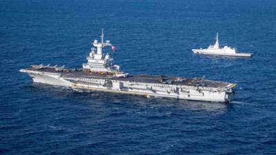 القوات البحرية المصرية والفرنسية تنفذان تدريبا نطاق مسرح العمليات للأسطول الجنوبى