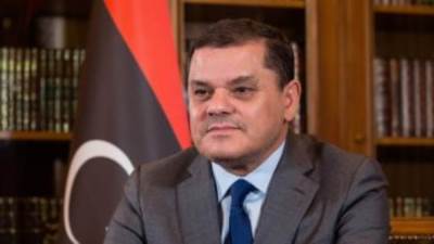 رئيس الوزراء الليبى يؤدى اليمين الدستورية أمام جلسة البرلمان فى طبرق