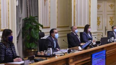 مجلس الوزراء يستعرض الخطة التفيذية المقترحة للمشروع القومي لتنمية الاسرة المصرية