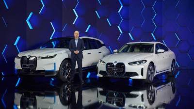 الكشف عن BMW i4 الكهربائية الجديدة