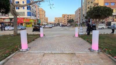 رئيس الجهاز: بدء تنفيذ خطة تركيب إضاءة ديكورية بالشوارع والطرق الرئيسية بمدينة بدر 