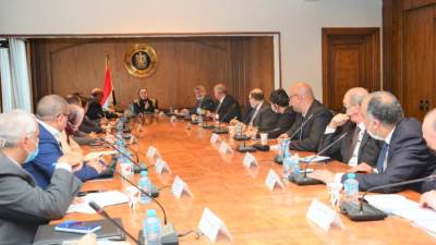 وزيرة التجارة والصناعة تترأس الإجتماع الأول للجنة العليا للأخشاب