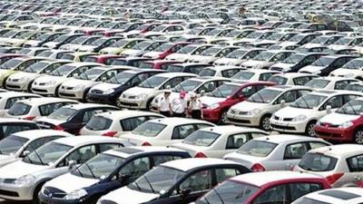 7 سيارات  سيدان بأسعار تتراوح من 150 إلي 250 ألف جنيه في السوق المصري.