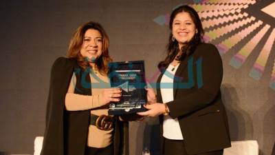 تكريم مشروع "رواد 2030 " خلال مشاركته بقمة مصر لتجارة التجزئة