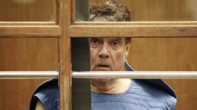  جامعة بكاليفورنيا تدفع مليار دولار لمريضات عالجهن طبيب أمراض نساء متهم بارتكاب اعتداء جنسي