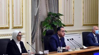 وزيرة التضامن: أسر المتوفين والمصابين في حادث انقلاب قطاري سوهاج في أيدٍ آمنة 