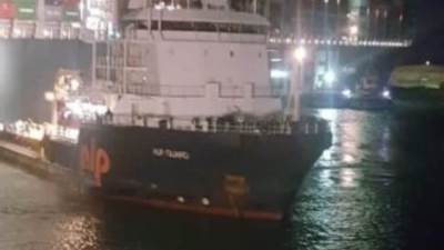 عاجل : تحرك السفينة البنمية الجانحة في قناة السويس بشكل كبير