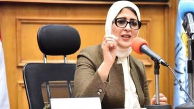 وزيرة الصحة.. تطعيم 9 ملايين و 102 لألف و 441 طفل ضد شلل الأطفال 