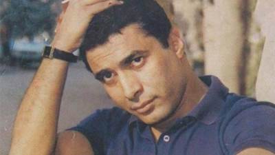 تعرف علي أسباب هوس النجوم بتقليد الفنان الراحل أحمد زكي