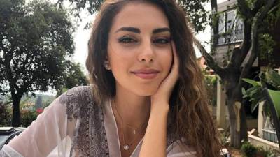 فاليري أبوشقرا تعلن حملها بمولودها الأول