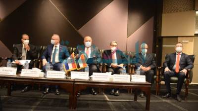 الأعمال المصري الكرواتي يشيد بإنجازات مصر في قناة السويس والمنطقة الصناعية 