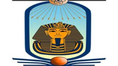 وزير التعليم العالي يستعرض تقريرًا لمتابعة مشروعات جامعة الأقصر.