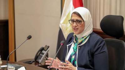 وزيرة الصحة: تلقي 148 ألفًا و 987 مواطنًا من الفئات المستحقة لقاح فيروس كورونا حتى اليوم