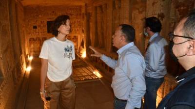 مدير عام منظمة اليونسكو تزور القاهرة التاريخية ومنطقتي آثار سقارة وأهرامات الجيزة