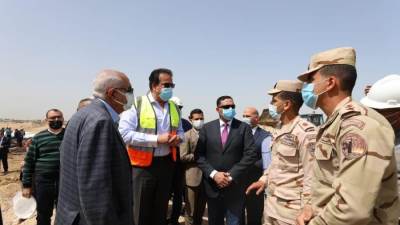 وزير التعليم العالي يتفقد منشآت جامعة المنصورة الأهلية  