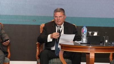 وزير قطاع الأعمال العام:  تسوية مديونيات بـ 33 مليار جنيه وإنهاء منازعات عالقة مع مستثمرين 