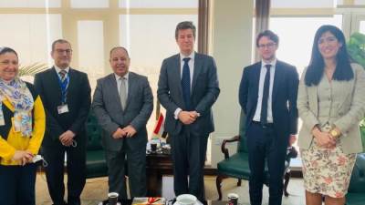 السفير البلجيكى بالقاهرة:  حريصون على تشجيع الاستثمارات البلجيكية فى مصر 