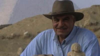 عاجل :بعد قليل يعلن زاهي حواس عن اكتشاف مدينة فرعونية مفقودة