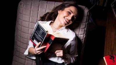 تعرف علي ما قالته شام الذهبي عن خطبتها و أجمل اطلالات شام الذهبي