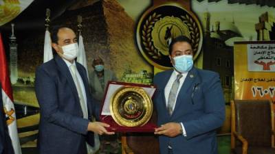 التضامن : دمج قضية المخدرات فى المناهج الدراسية لرفع الوعى بمخاطر التدخين والإدمان 