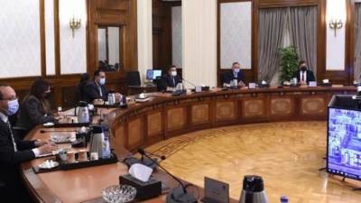 رئيس الوزراء يستعرض ملامح الحملة الترويجية للمشروعات السكنية بالمبادرة الرئاسية.