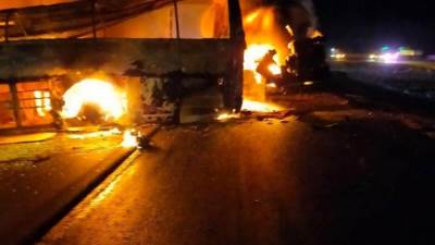 عاجل : وفاة جميع ركاب أتوبيس حادث طريق أسيوط الصحراوي 