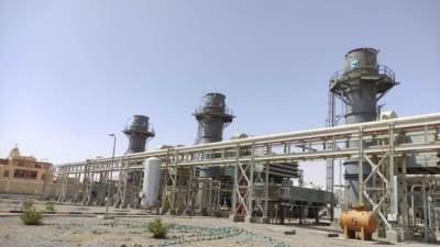 البيئة تحكم سيطرتها على انبعاثات مداخن محطتى كهرباء جنوب حلوان  والغردقة   