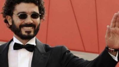 خروج خالد النبوي من المستشفي عقب تحسن حالتة الصحية