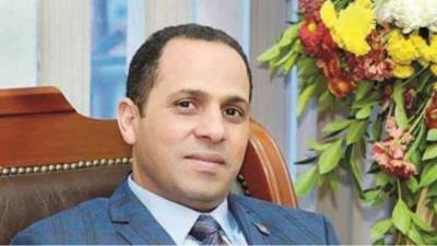 رئيس جامعة دمنهور يتقدم بخالص التهانى بمناسبة عيد تحرير سيناء ال ٣٩