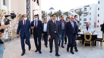 محافظ بورسعيد يفتتح فندق " بالما " بعد تجديده باستثمارات تتخطى 250 مليون جنيه 