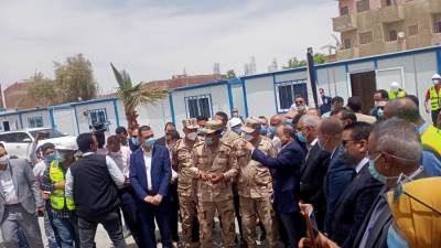 وزير التنمية المحلية ومحافظ الجيزة يتابعان معدلات تنفيذ مشروعات تطوير الريف المصري بمركز أطفيح 