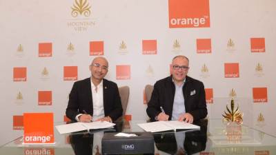 اورنچ مصر توقع اتفاقية تعاون مع شركة ماونتن فيو لتقديم خدمات الـ TRIPLE PLAY في مشروعاتها