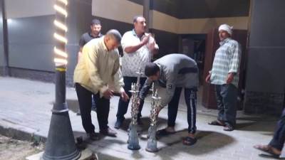 وزير الإسكان يكلف أجهزة المدن الجديدة بمتابعة تطبيق الإجراءات الاحترازية بالمقاهي والمولات